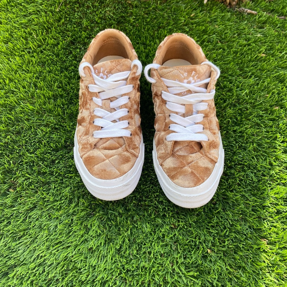 Converse One Star X Golf Le Fleur OX
Quilted Velvet / Brown Sugar - Picture 14 of 14
